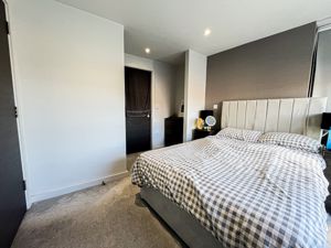 Photo 8- click for photo gallery